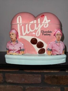 Kurt Adler Lucy's Chocolate Factory Pink Ceramic Cookie Jar
